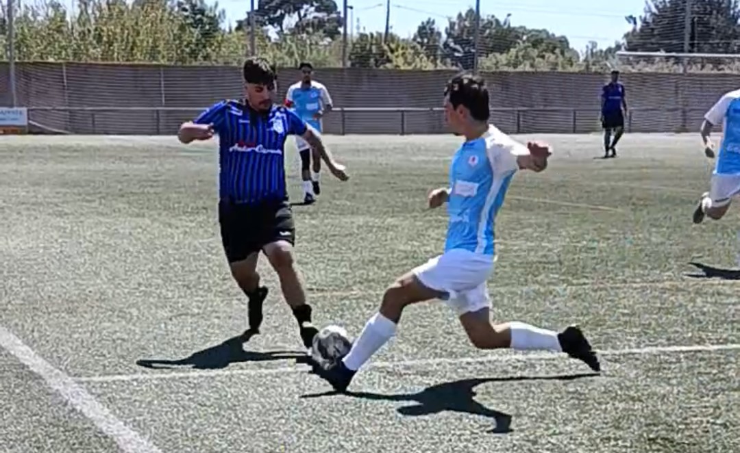 El Reus City FC firma un derbi completo y se impone con autoridad (5-0) al Astorga.